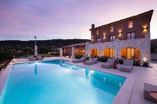 reveli suites