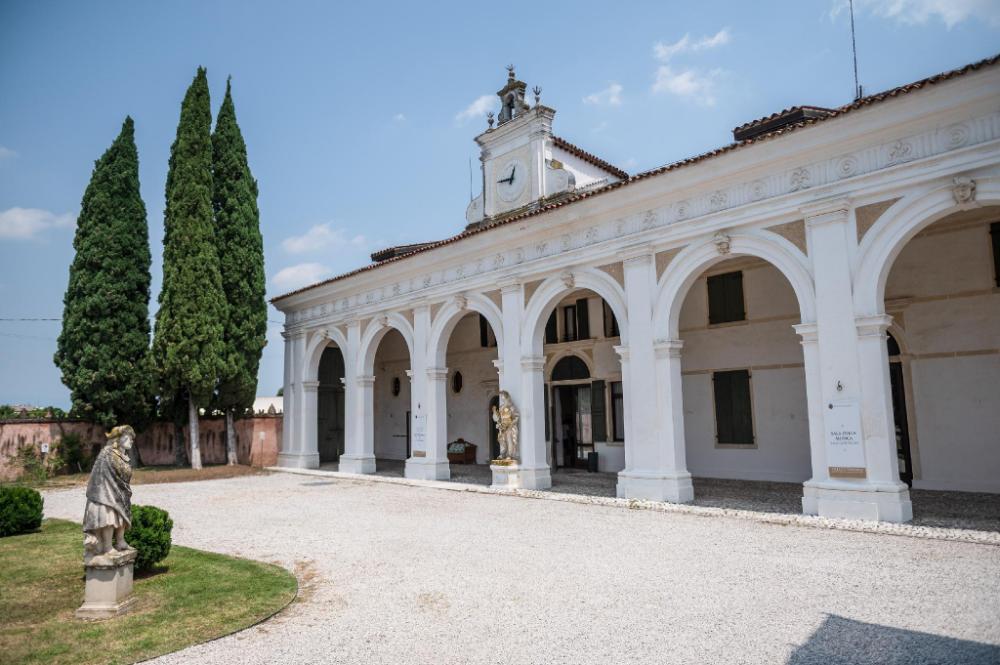 le camere di villa cazenobio