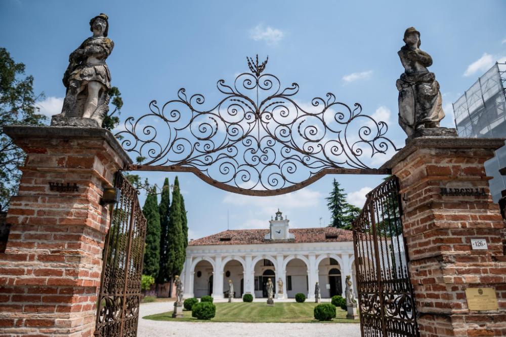le camere di villa cazenobio
