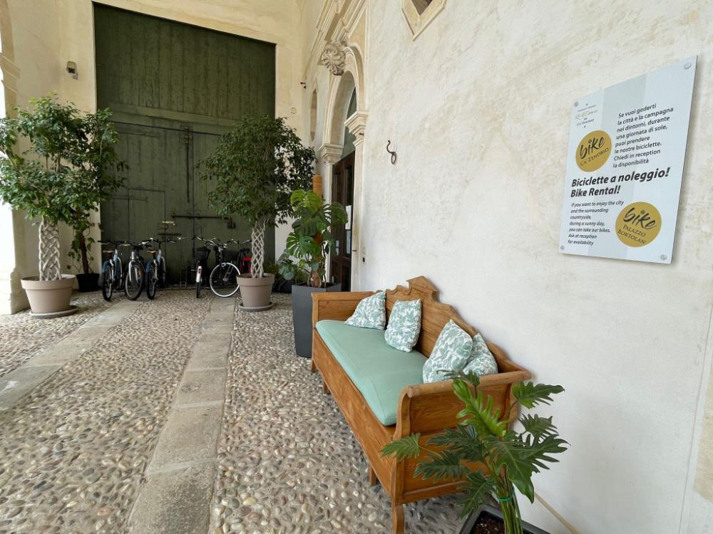 le camere di villa cazenobio