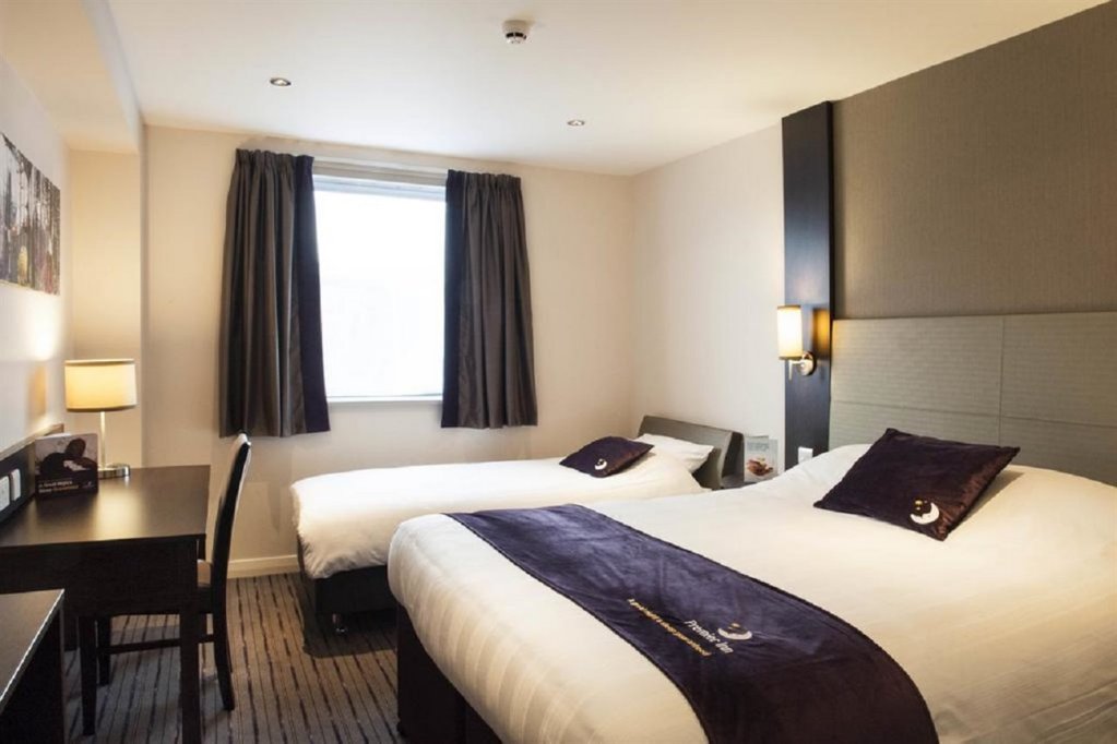 premier inn london city aldgate