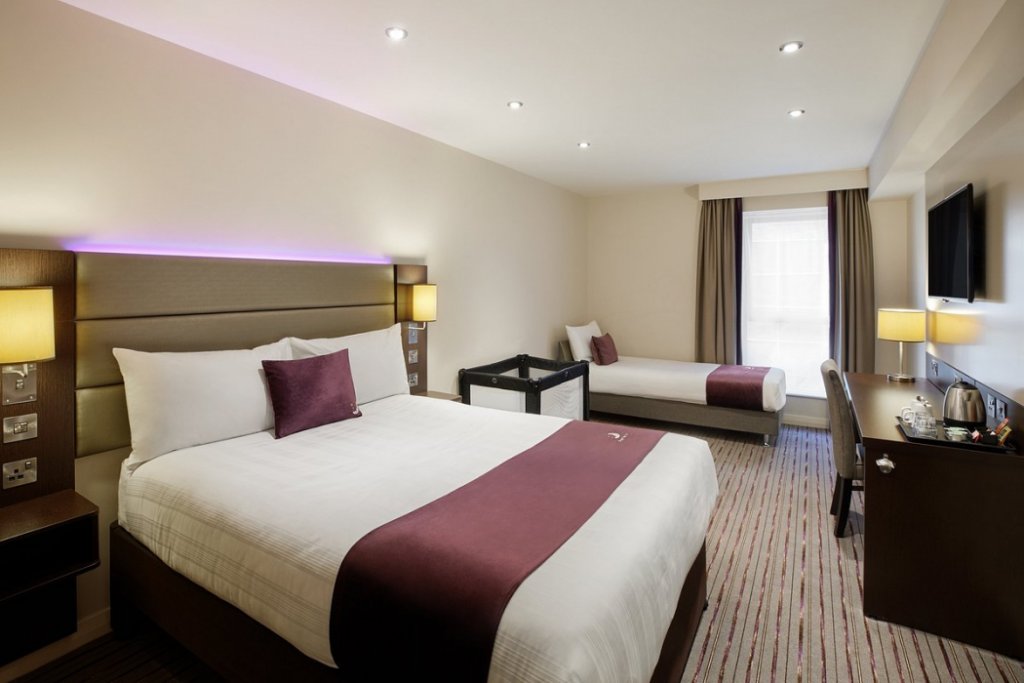 premier inn london city aldgate