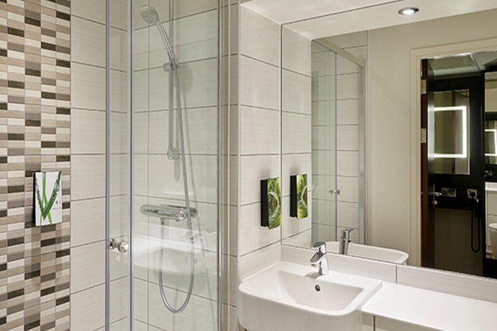 premier inn london city aldgate