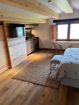 hotel santa llucia rupit