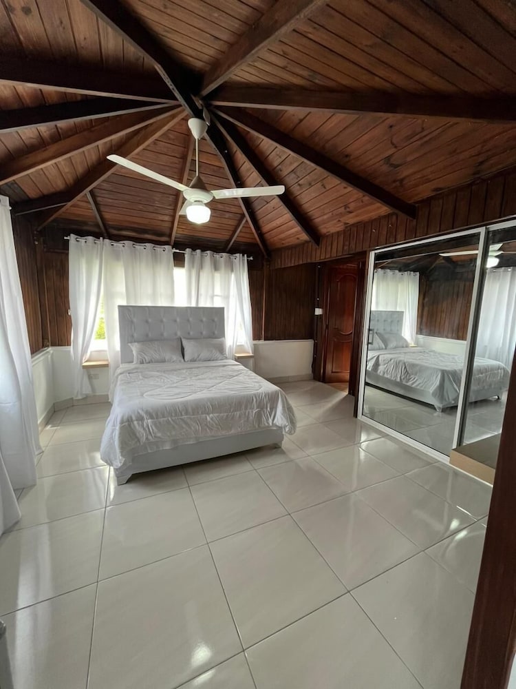 el montserrat hotel boutique