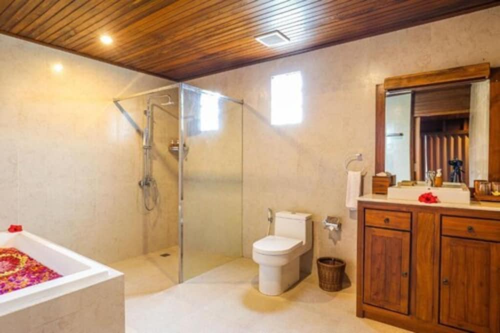 bb resort villa and spa