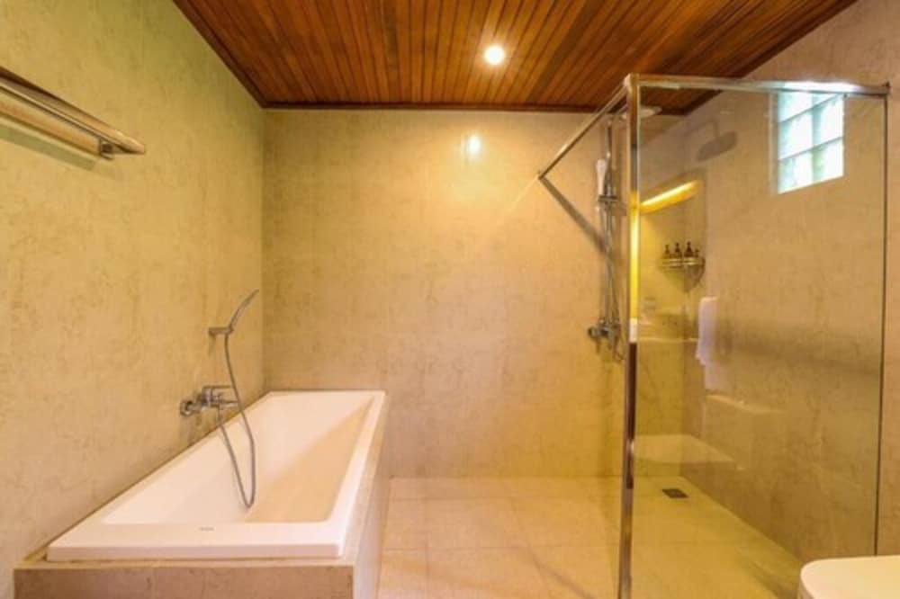 bb resort villa and spa