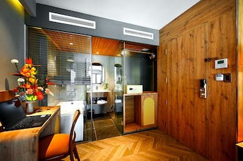 la opera saigon hotel