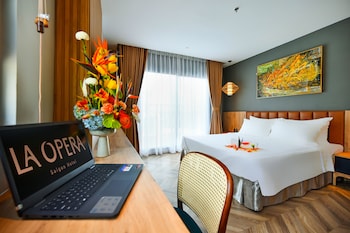 la opera saigon hotel