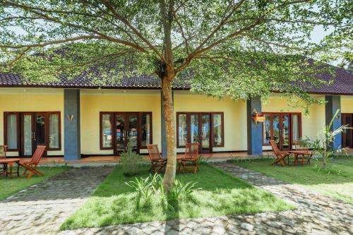 grand ball beach garden