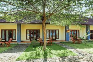 grand ball beach garden