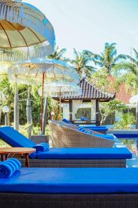 grand ball beach garden