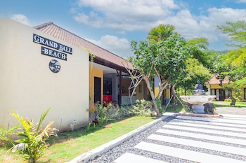 grand ball beach garden