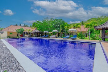 grand ball beach garden