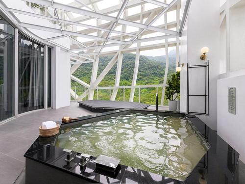 orient luxury hotel jiao xi