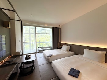 orient luxury hotel jiao xi