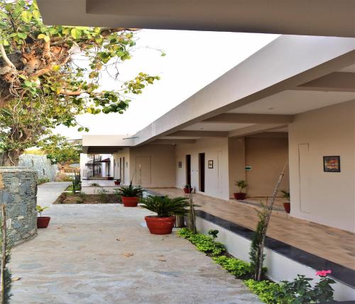 kumbhal exotica resort kumbhalgarh