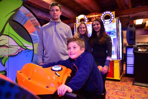 seven springs stoneridge 1 bedroom loft standard condo pet friendly 1 condo by redawning