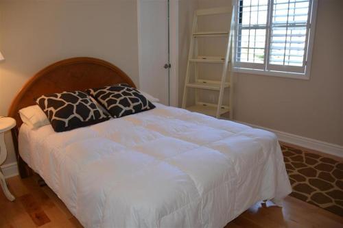 seven springs woodridge 3 bedroom premium condo private deck with wooded view 3 condo by redawning