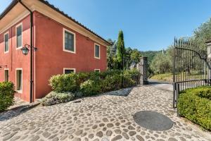 tenuta guinigi antico borgo di matraia