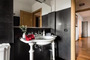 tenuta guinigi antico borgo di matraia