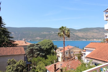 guest house tomanovic