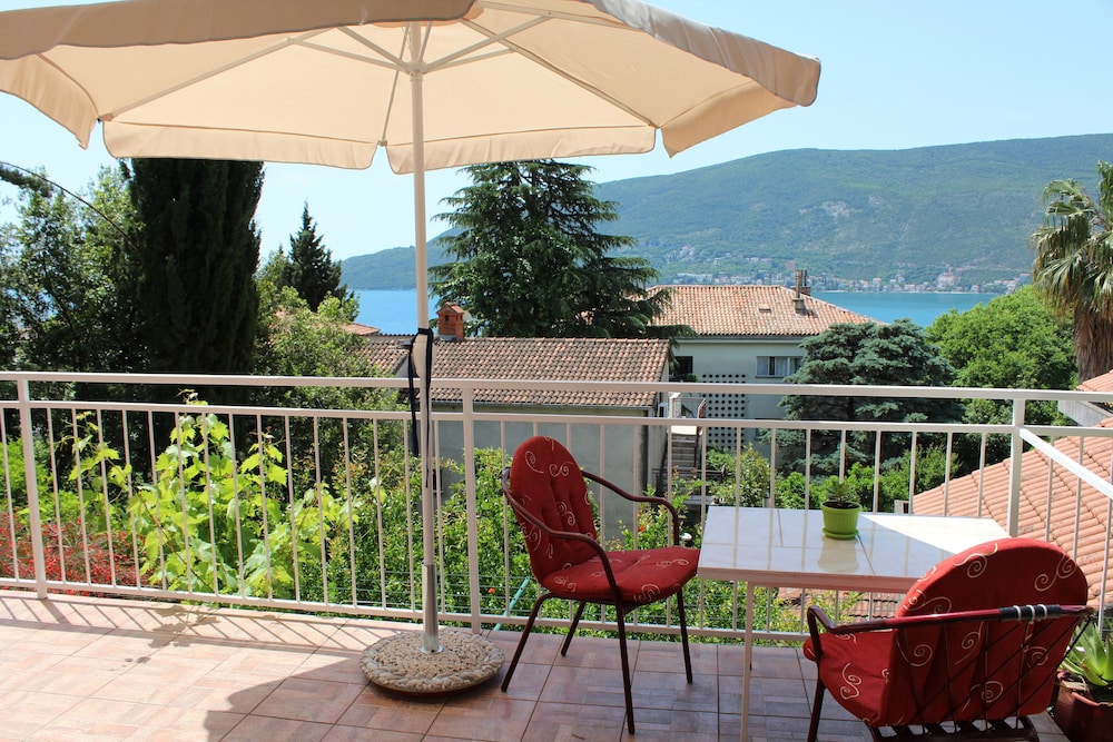 guest house tomanovic