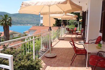 guest house tomanovic