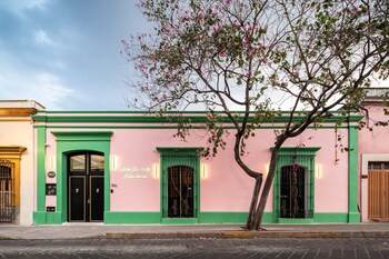 holts hotel de mi independencia