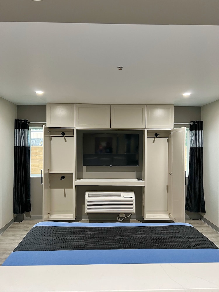 crystal inn missouri city