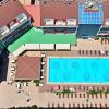 side legend hotel