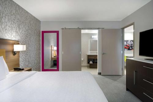 home2 suites by hilton grand rapids airport