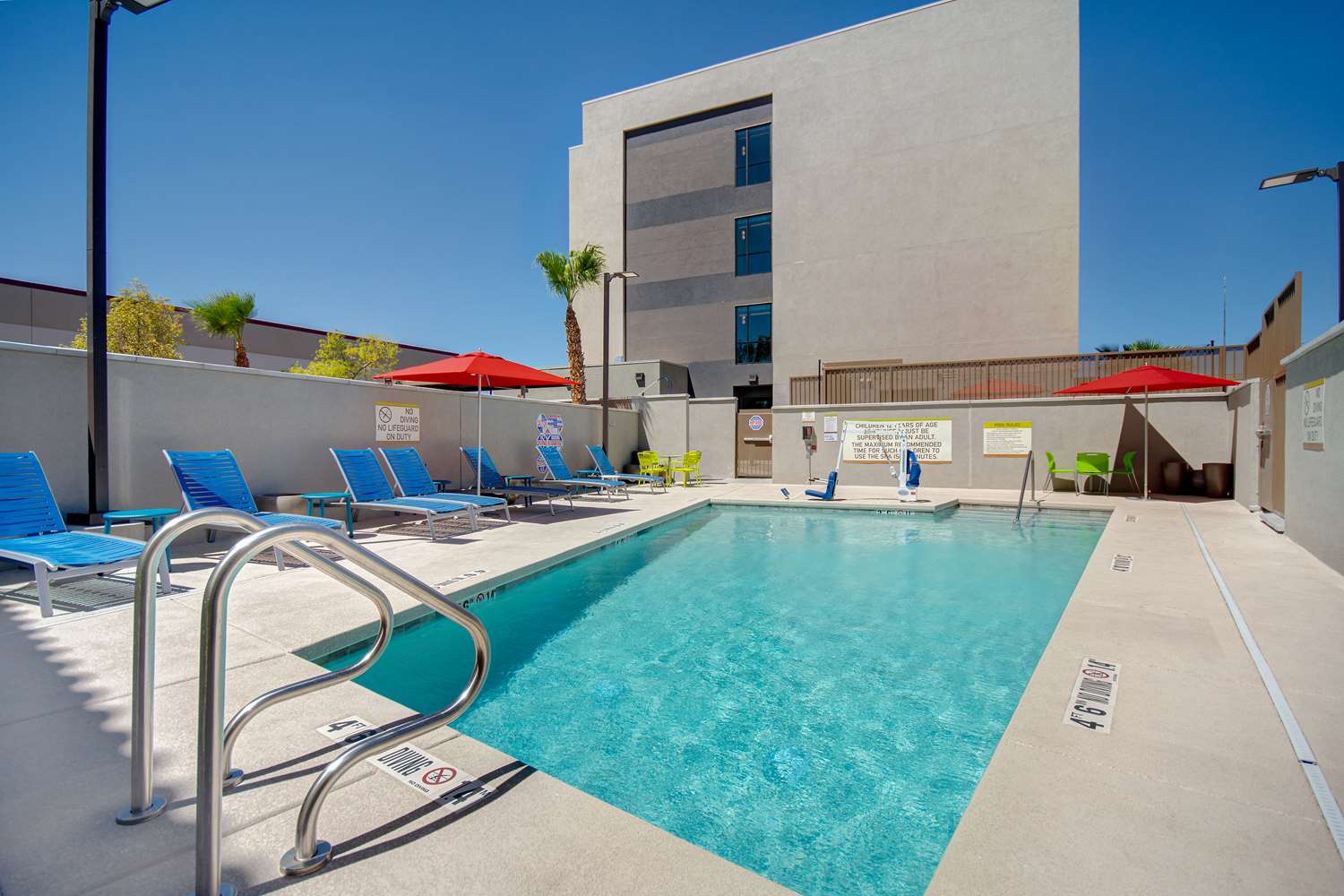 home2 suites by hilton las vegas north