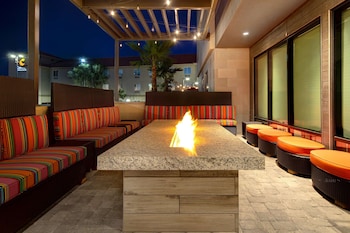 home2 suites by hilton las vegas north