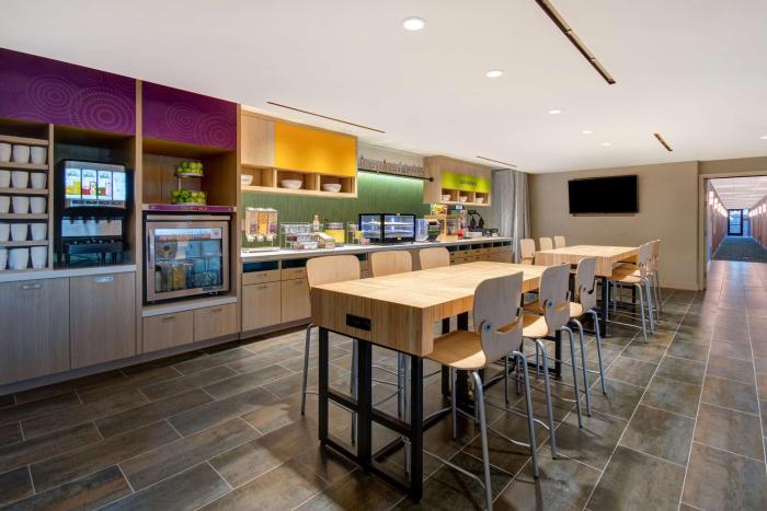 home2 suites by hilton las vegas north