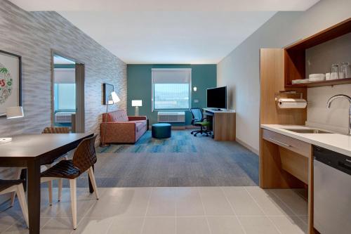 home2 suites by hilton las vegas north