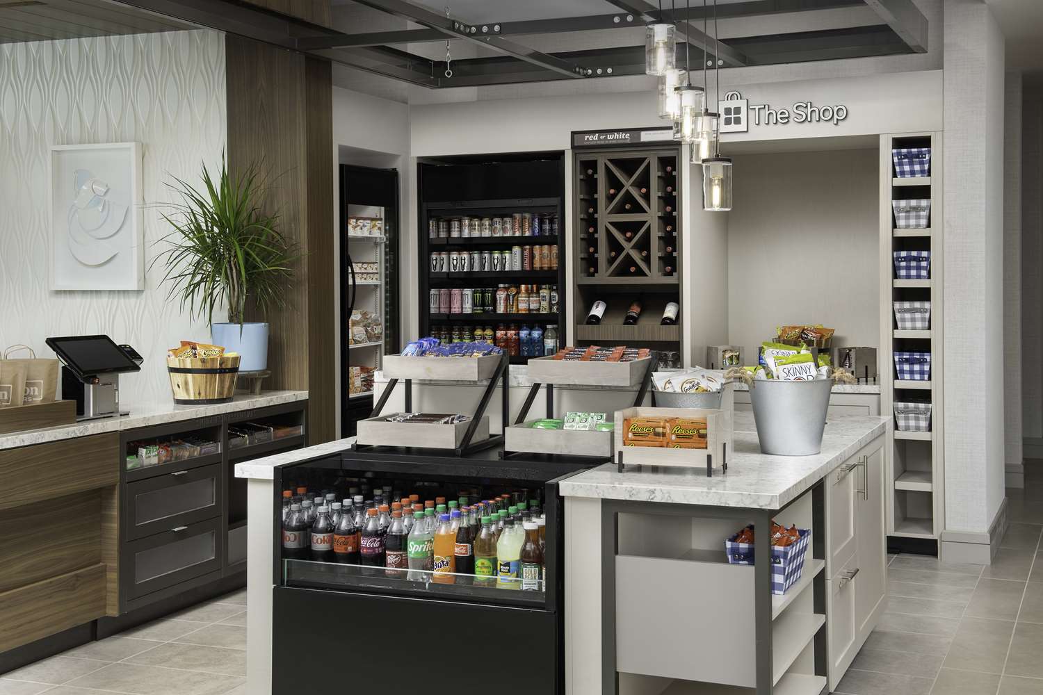 hilton garden inn pensacola downtown