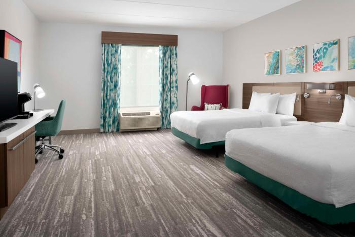 hilton garden inn pensacola downtown
