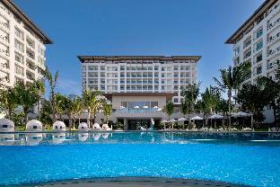 the mermoon resort hainan tufu bay tapestry by hilton