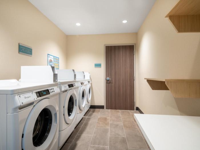 home2 suites by hilton santa rosa beach