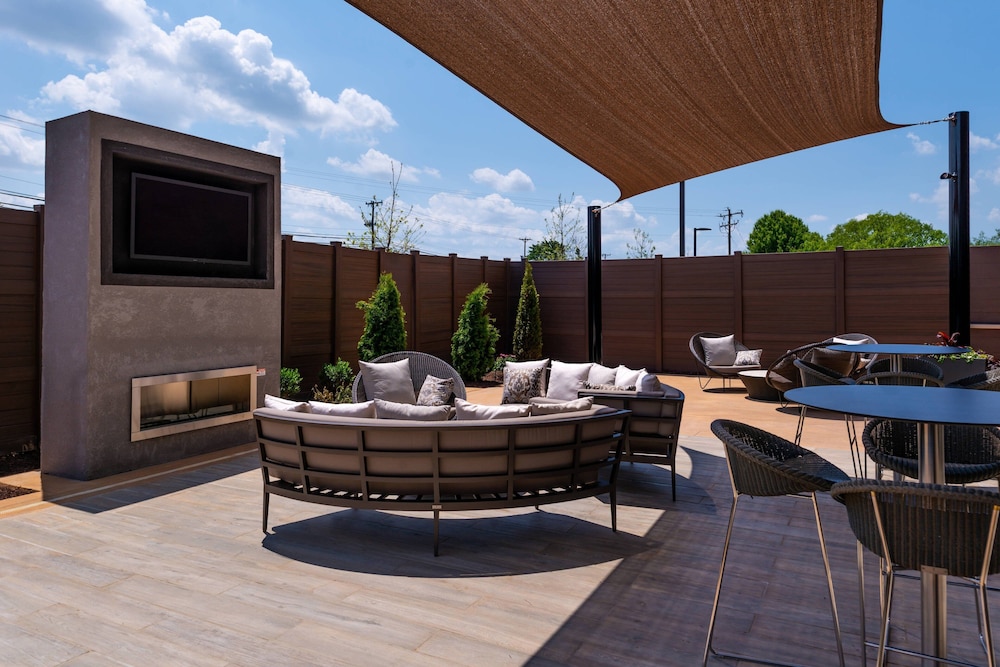 courtyard by marriott charlotte northlake