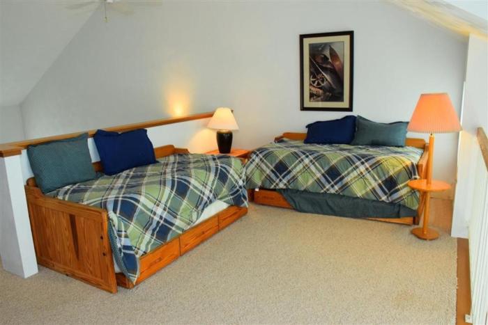 seven springs meadowridge 2 bedroom standard condo mountain views 2 condo by redawning