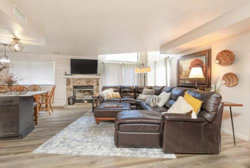 seven springs meadowridge 3 bedroom standard condo sleeps 10 pet friendly 3 condo by redawning