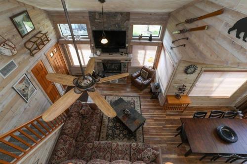 seven springs sunridge 3 bedrooms premium condo pet friendly 3 condo by redawning