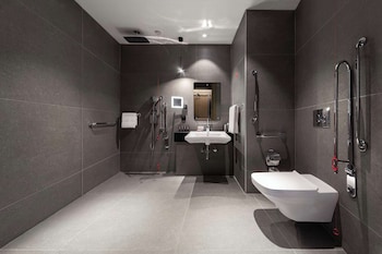 radisson red tbilisi