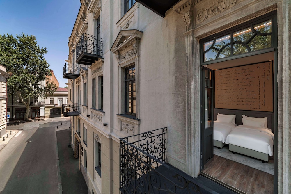 radisson red tbilisi