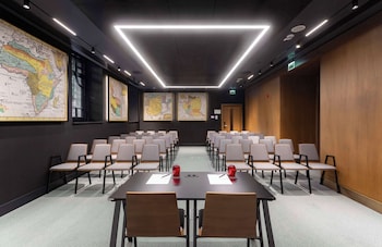 radisson red tbilisi