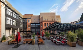 radisson red tbilisi