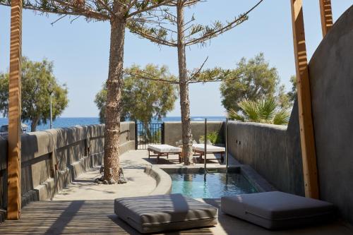 oscar beachfront suites