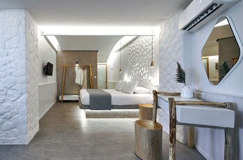 oscar beachfront suites